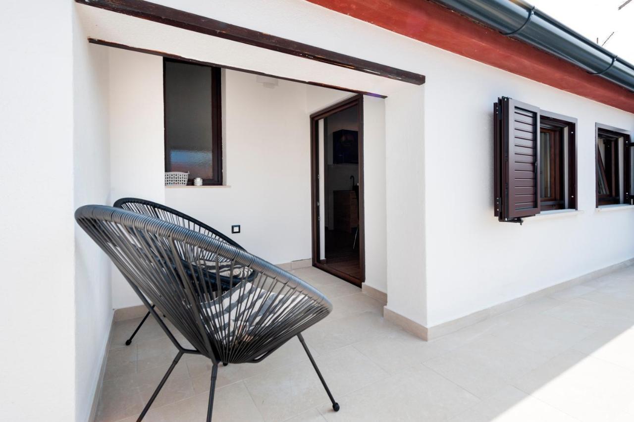 Apartments Sanja-New Renovated Rovinj Exterior photo