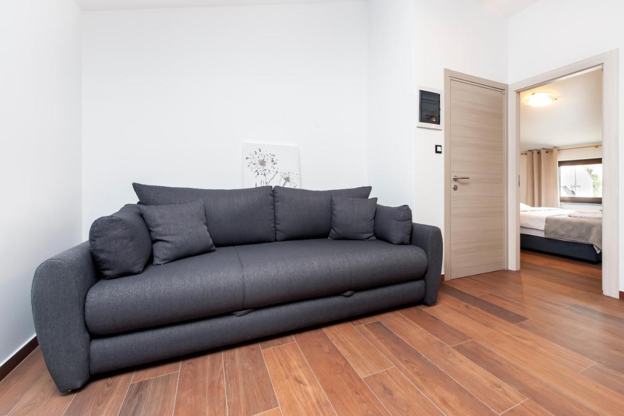 Apartments Sanja-New Renovated Rovinj Exterior photo